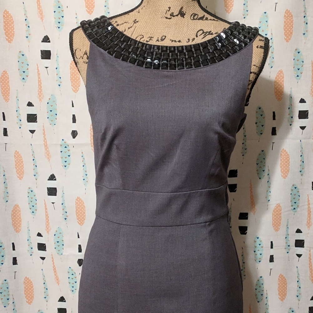 H&M Gray knee length Dress w/ Black Jewelry